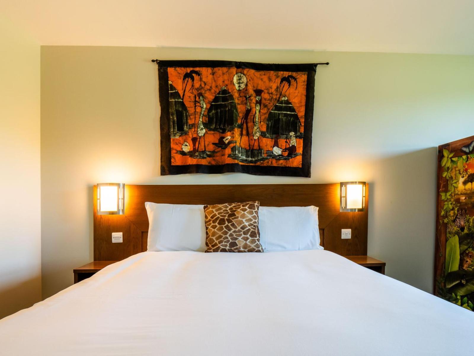 Safari 4* Chessington